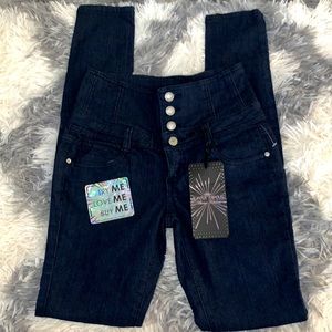 Almost Famous High Rise Jeans